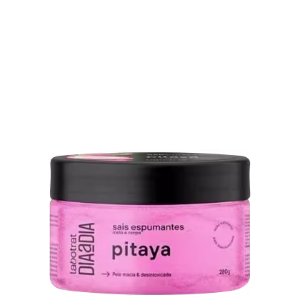 O produto apresentado é um sais espumantes de pitaya, da marca Labotrat. A embalagem é um pote preto com tampa, contendo um produto de cor rosa vibrante.