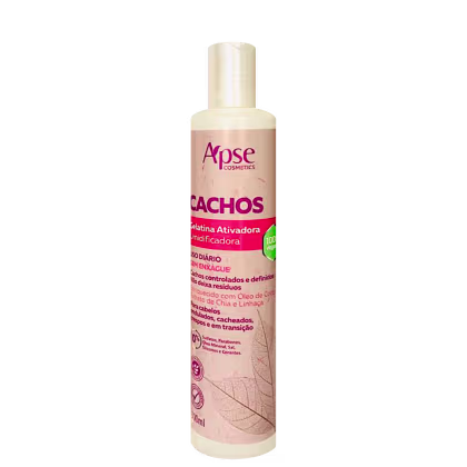 Frasco de 300ml de Cachos, produto da marca Apse Cosmetics, com rótulo rosa e branco destacando sua fórmula ativadora e umidificadora, contendo óleo de coco, chia e linhaça.