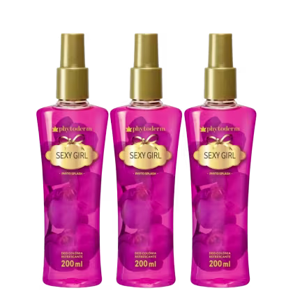 Três frascos de plástico transparente na cor rosa vibrante com detalhes em dourado. O nome do produto "Sexy Girl Phyto Splash" está impresso em letras grandes em uma etiqueta oval dourada na frente dos frascos.