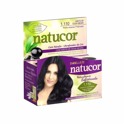 A imagem mostra a Tintura Embelleze Natucor 1.110 Preto Intenso Profundo. Traz embalagem verde e detalhes em roxo, destacando ser uma tinta sem amônia, oxigenada ou chumbo. Apresenta ainda a imagem de uma modelo com cabelos longos e escuros.