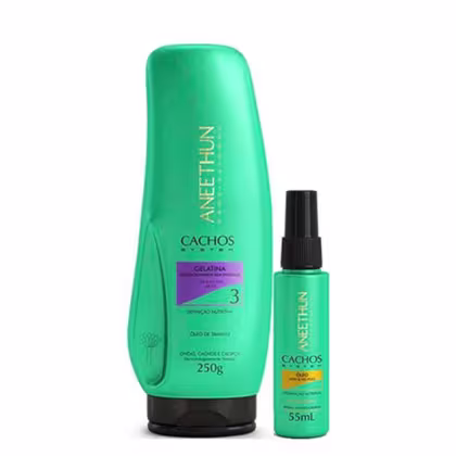 A imagem mostra um kit com produtos da linha de Cachos System, sendo uma gelatina e um óleo capilar, ambos com a cor verde claro.