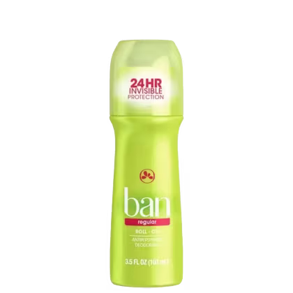 A imagem mostra um desodorante roll-on da marca Ban. O frasco é na cor verde clara e destaca na embalagem a promessa de "24HR Invisible Protection" (Proteção Invisível de 24 horas).