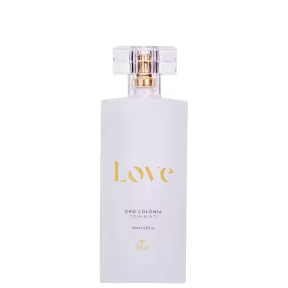 Perfume feminino em frasco retangular de vidro branco com tampa quadrada. A embalagem é branca com o nome "Love" em letras douradas na frente. Abaixo está escrito "Deo Colônia Feminino" e "100ml 3.3 fl oz". Há o logotipo da marca Thera Cosméticos.