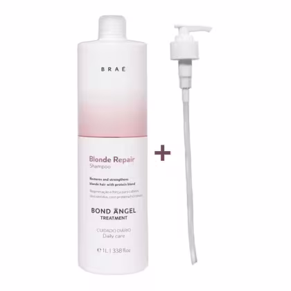 Frasco branco e rosa com rótulo "Braé Blonde Repair Shampoo" e "Bond Angel Treatment". Embalagem com bomba doseadora. Produto para cuidados com cabelos loiros, com promessa de restauração e fortalecimento.