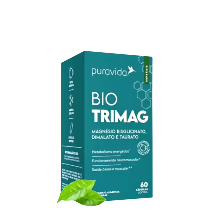 Bio Trimag é um suplemento alimentar Puravida. Caixa retangular de cor turquesa. Na frente há o logotipo da marca Puravida e o nome "Bio Trimag" em letras brancas grandes. Abaixo, está descrito "Magnésio Bisglicinato, Dimalato e Taurato" em texto menor.