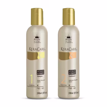 Kit com shampoo e condicionador KeraCare Intensive Restorative da marca Avlon.
