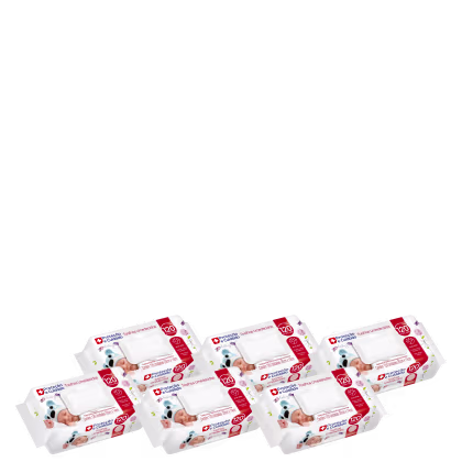 O produto apresentado é uma linha de lenços umedecidos para bebês. As embalagens têm uma cor branca predominante, com detalhes em vermelho e verde.