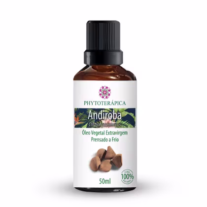 Frasco de óleo vegetal extravirgem de andiroba da marca Phytoterapica, com rótulo branco e verde destacando o nome do produto e sua origem na Guiana. Embalagem de 50ml com tampa preta.