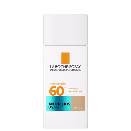 Embalagem branca com logotipo da La Roche-Posay, contendo protetor solar Anthelios UV Air com FPS 60 e proteção UVB+UVA, destacando a cor laranja e informações sobre a fórmula.