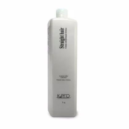 Produto de tratamento capilar da linha Straight Hair da marca K.Pro. Embalagem plástica branca opaca em formato cilíndrico de 1 litro. Rótulo preto com o nome "Straight Hair" e descrição "Creme com proteção térmica" em texto branco.