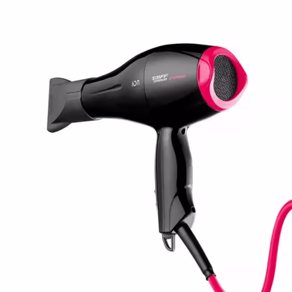 Secador de cabelos Taiff, modelo Iônico 2100W. Possui um design compacto e ergonômico, com uma carcaça preta e detalhes em rosa neon. O secador possui uma saída de ar com grade protetora e um cabo de alimentação.