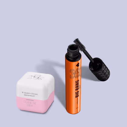 Imagem do produto Combo Máscara De Cílios Preta 10g + Hidratante Labial Rosa Nude 6,2g