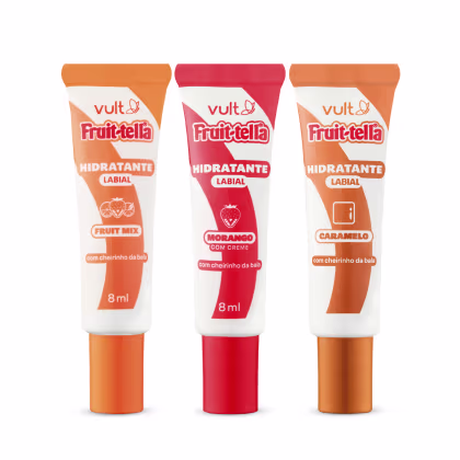 A imagem mostra um kit com 3 hidratantes labiais da marca Vult, com embalagem tubular, tipo bisnaga, com rótulo com o nome do produto e demais informações.
