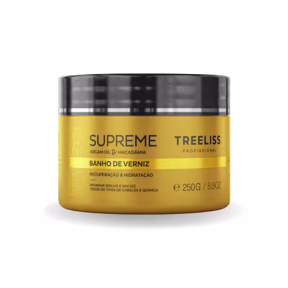 Máscara capilar da linha Supreme da marca TreeLiss Profissional. Embalagem plástica arredondada na cor preta com detalhes dourados. Rótulo indicando "Banho de Verniz" com argan e macadamia para recuperação e hidratação dos cabelos. Peso de 250.