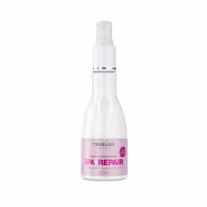 Produto de tratamento capilar Spa Repair da marca TreeLiss Profissional. Embalagem transparente em formato de frasco spray com tampa branca. Líquido rosa claro visível dentro do frasco. Rótulo rosa com texto "Spa Repair Spray Hair Defense".