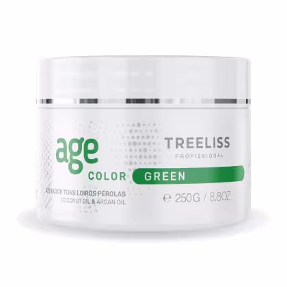 Matixzador capilar da linha Age Color da marca TreeLiss Professional. Embalagem plástica branca opaca com tampa de rosca cromada. Rótulo frontal com o logotipo da marca e o nome "Age Color Green" em letras verdes.