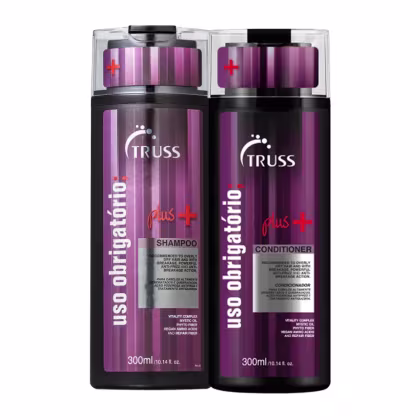 A imagem mostra o Kit de marca TRUSS contento um shampoo e um condicionador da linha Uso Obrigatório Plus.