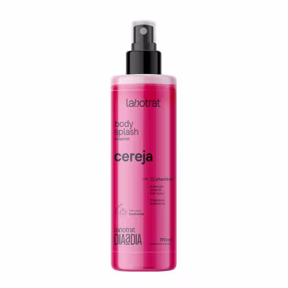 O produto apresentado é um body splash da marca Labotrat, na fragrância Cereja. O frasco é rosa e possui um rótulo com o nome da marca e do produto, além de informações sobre o conteúdo e ingredientes. Volume de 190ml.