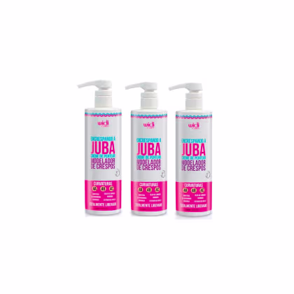 Três frascos de creme modelador de crespos da marca Widi Care, com rótulos em tons de rosa e azul, indicando diferentes níveis de curvatura (4A, 4B, 4C). Os frascos possuem bombas doseadoras brancas.