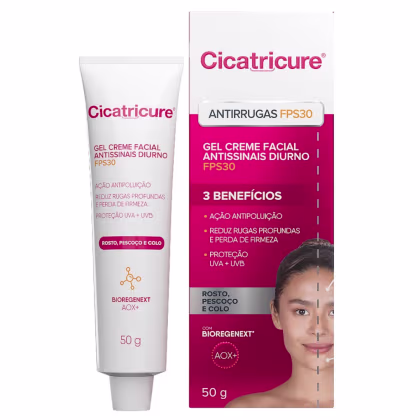 Gel creme facial antirrugas diurno FPS30 da marca Cicatricure, em embalagem de 50g, com rótulo rosa destacando os 3 benefícios: ação antipoluição, redução de rugas profundas e proteção UVA+UVB.