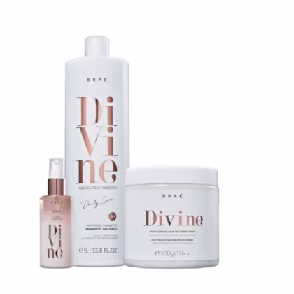 O conjunto de produtos Braé Divine inclui um frasco de shampoo, pote de máscara e sérum capilar ambos com design minimalista em tons claros e detalhes em dourado.