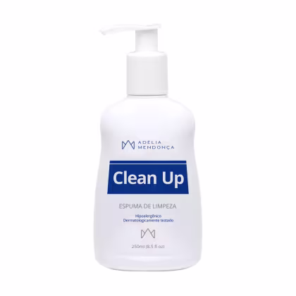 Espuma de Limpeza Adélia Mendonça Cosmiatria Clean Up, 250ml.