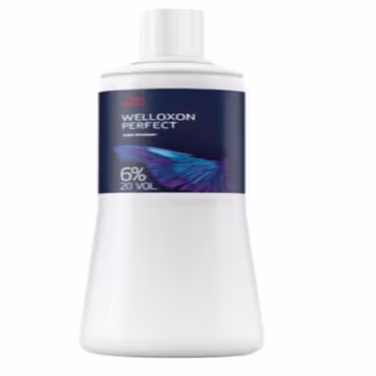 Imagem do produto Kit Wella Professionals 2 Multi Blonde 7 Pó Descolorante 400g + 2 Ox 20v 1l