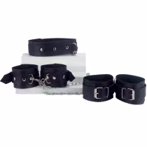 Imagem do produto Coleira com Corrente, Algemas e Tornozeleiras - La Pimienta
