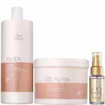 Kit com shampoo e máscara Fusion, além de óleo capilar Oil Reflections, da marca Wella Professionals.