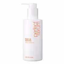 Leave-in protetor térmico. O frasco é branco com uma bomba de aplicação e possui rótulo laranja com o nome do produto e a quantidade de 200 mL.