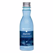 Garrafa azul de 250ml. Embalagem com rótulo "Phytoderm Marine água perfumada deo colônia". Tampa metálica prateada rosqueada. Design simples com logotipo da marca e detalhes em branco sobre fundo azul marinho.