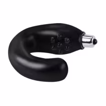 Estimulador Massageador de Próstata preto com detalhes em prata, com formato curvo e textura suave. Produto da marca Sexy Import