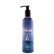 Creme corporal Adisa da marca Thera Cosméticos. Frasco plástico azul com aplicador preto. Rótulo com o nome do produto "Adisa Creme corporal" em letras brancas, imagem de um veleiro branco navegando sobre ondas azuis e o logotipo da marca Thera.