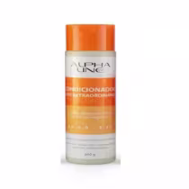Condicionador da marca Alpha Line. Embalagem cilíndrica laranja e branca. Rótulo com o nome do produto "Condicionador Liso Extraordinário".  Volume de 300g indicado na embalagem. Cores predominantes são laranja e branca.