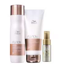 Conjunto de produtos Wella Professionals Fusion, incluindo shampoo em frasco branco e dourado, condicionador em tubo branco e dourado, e óleo Oil Reflections Light