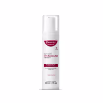 Frasco branco de 30ml do produto de beleza "Smart Hyaluclar Intense 3", da marca Smartgr, com rótulo vermelho e texto em inglês e árabe.