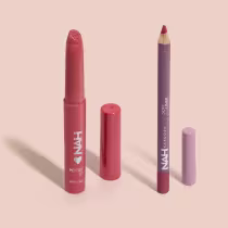 Imagem do produto Combo By Nah Cardoso: Gloss Labial Rosa Cotton Candy 2,4ml + Lápis Contorno Labial Marrom Brave 1,1g