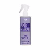 Frasco de spray branco com rótulo roxo da linha Loiro Perfeito da Widi Care, um leave-in revitalizante para proteção dos fios de forma inteligente contra o frizz e fortalecimento.