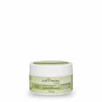 A imagem mostra a máscara de reconstrução da linha Fruit Therapy Vegan Lima da Pérsia Controle da Oleosidade. Ela é embalada em um pote plástico branco de 250g. O rótulo tem um fundo esverdeado e destaca os benefícios do produto.