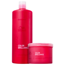 Kit com shampoo e máscara Invigo Color Brilliance, da marca Wella Professionals.