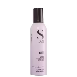 Mousse Capilar Semi di Lino Style&Care Fixação Média, da marca Alfaparf.
