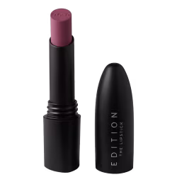 Batom cremoso Edition The Lipstick, da marca Océane. Cor roxo.