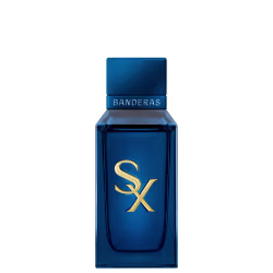 Frasco de item de perfumaria azul escuro com logotipo dourado "SX" em destaque. Embalagem retangular com texto "BANDERAS" na parte superior. Objeto com design elegante e sofisticado em tons predominantemente azuis.