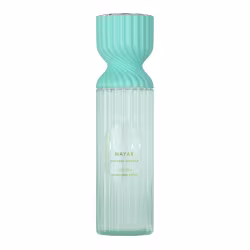 Frasco de body splash Lattafa Mayar Natural Intense, com design ondulado em tons de azul-turquesa, rótulo destacando o nome da fragrância e a descrição "Lattafa Perfume Mist".