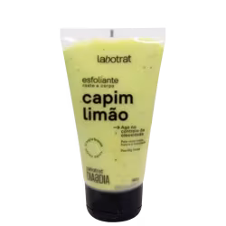 O produto mostrado na imagem é um esfoliante corporal da marca Labotrat, com o nome "Capim Limão" impresso no rótulo. O produto está em um tubo plástico amarelo, com um rótulo preto e branco.