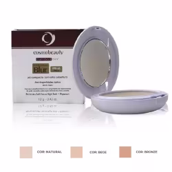 Pó compacto da marca Cosmobeauty, da linha Cosmoblack color. O produto é chamado de "Blur" e possui FPS 65, indicando que oferece proteção solar.