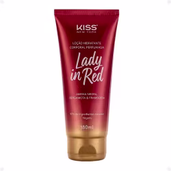 A imagem mostra uma loção hidratante corporal em uma embalagem plástica vermelha e dourada em formato de tubo.