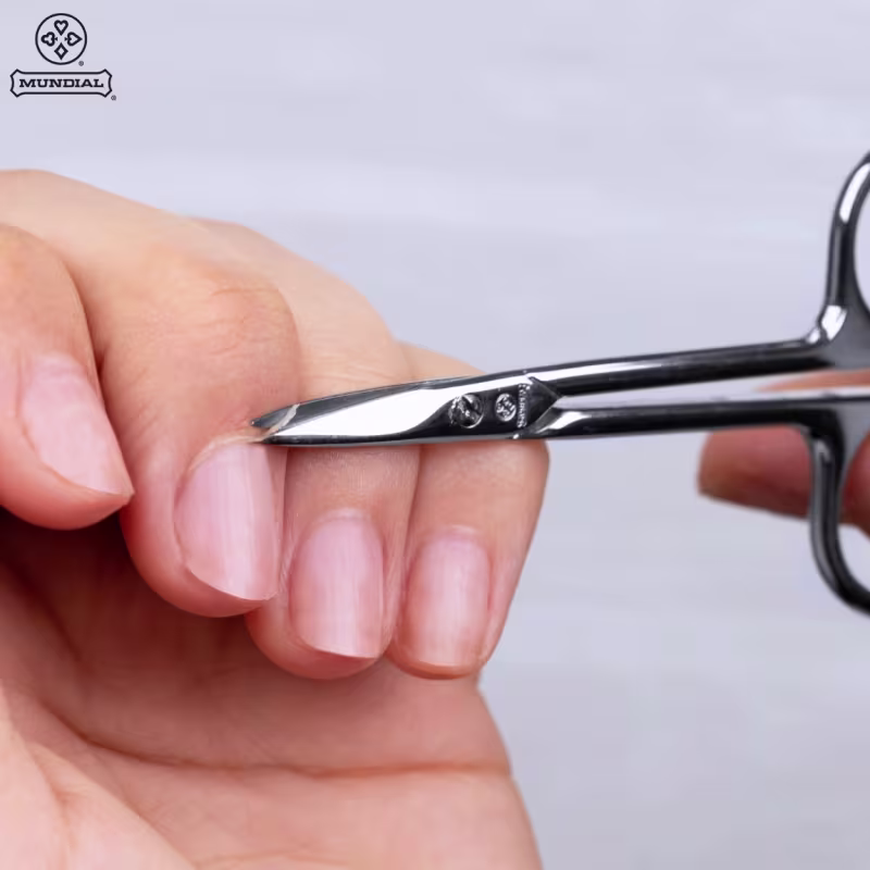 Tesoura Cutícula Unha Curva Classic Aço Inox Mundial 8,9cm