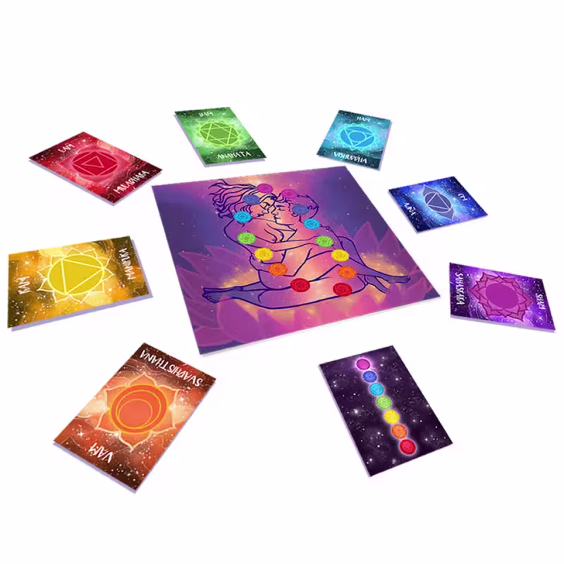 A imagem apresenta uma série de cartões coloridos com diferentes símbolos e ilustrações relacionados a chakras e energia