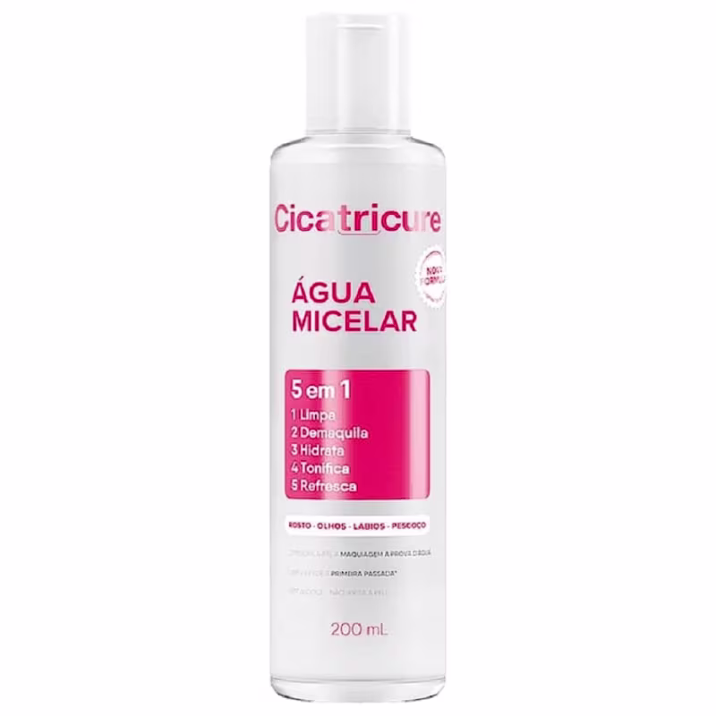 Frasco de água micelar da marca Cicatricure, com 200 ml de capacidade. O rótulo apresenta o nome do produto em destaque, com informações sobre os 5 benefícios da fórmula, em cores branca e rosa.